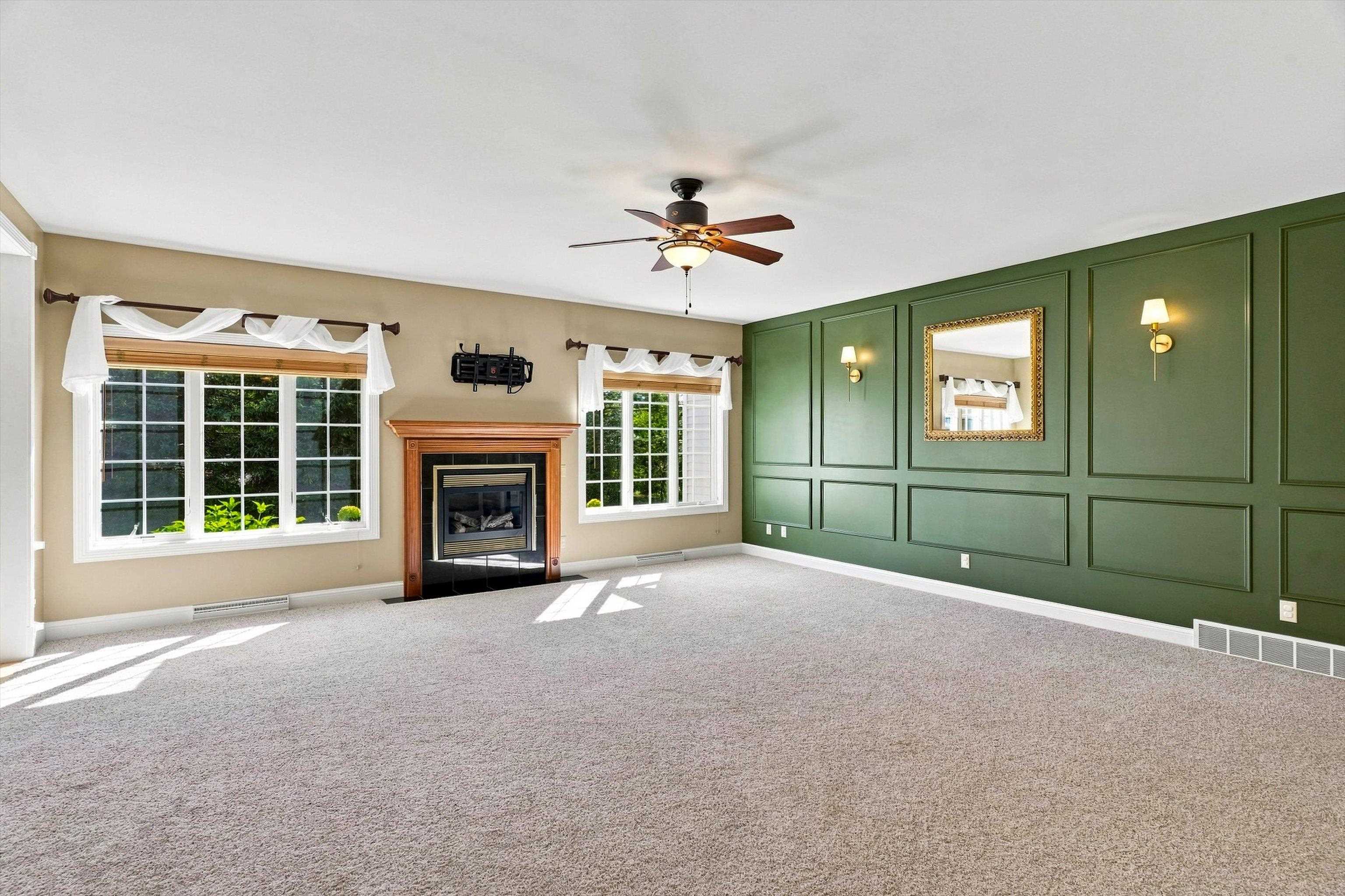 1109 S LOCUST AVENUE, Marshfield, Wisconsin 54449, 3 Bedrooms Bedrooms, ,2 BathroomsBathrooms,Residential,For Sale,1109 S LOCUST AVENUE,22604077