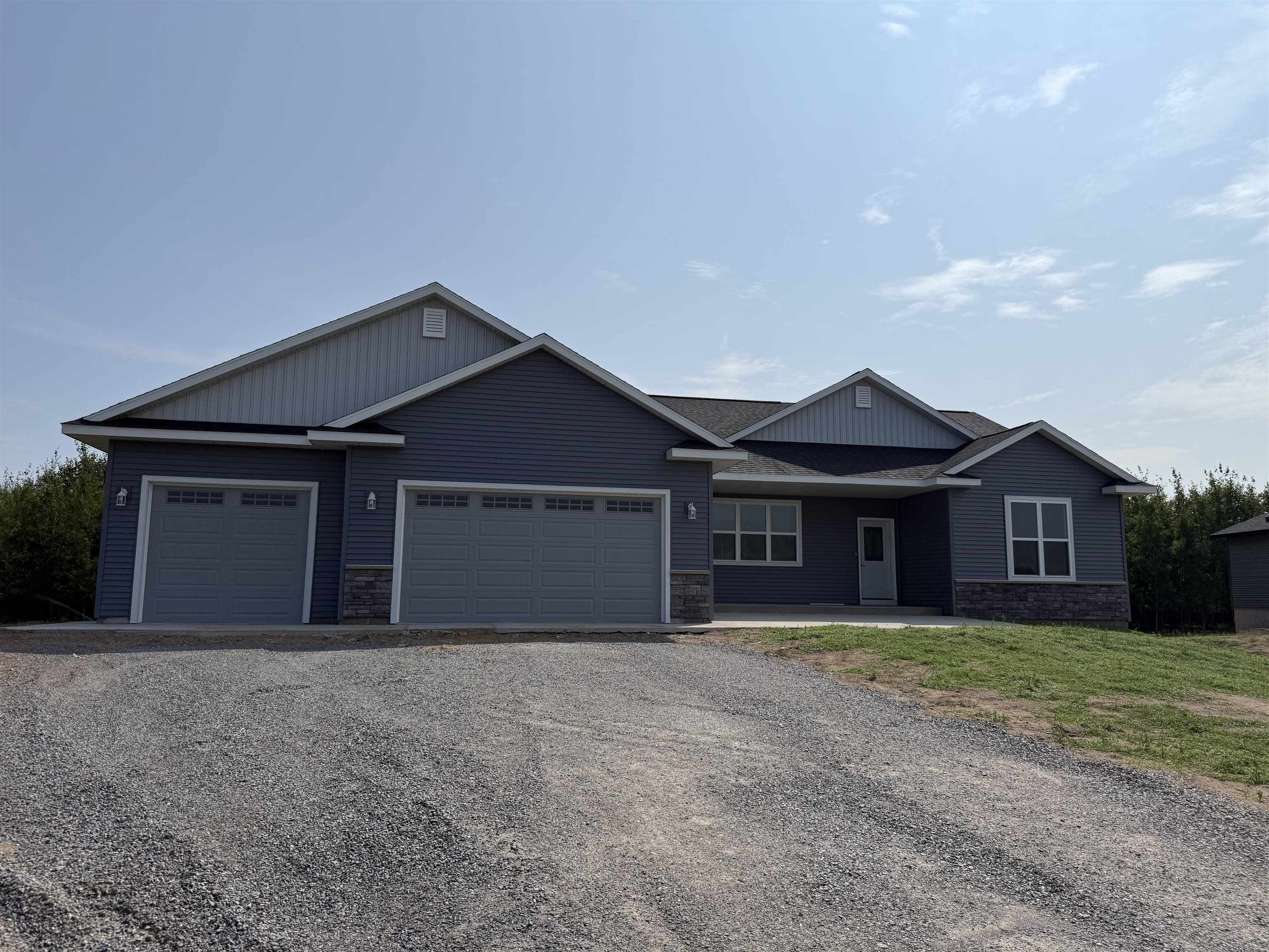 2150 SUNDIAL AVENUE, Kronenwetter, Wisconsin 54455, 3 Bedrooms Bedrooms, ,2 BathroomsBathrooms,Residential,For Sale,2150 SUNDIAL AVENUE,22604078