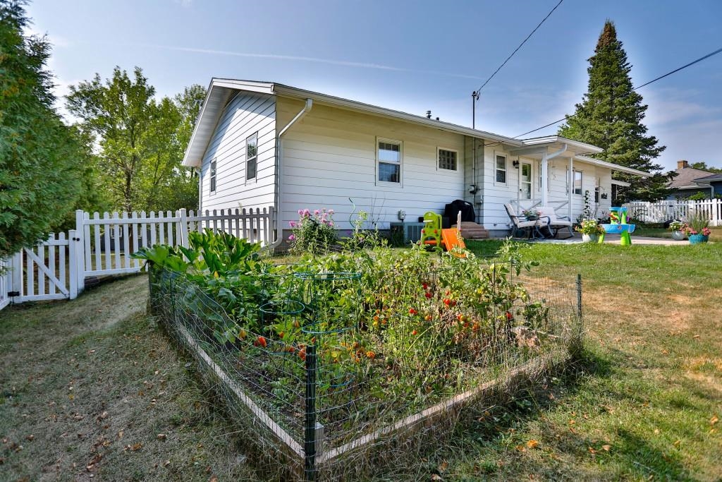 908 GREENHILL DRIVE, Wausau, Wisconsin 54401, 3 Bedrooms Bedrooms, ,1 BathroomBathrooms,Residential,For Sale,908 GREENHILL DRIVE,22604080
