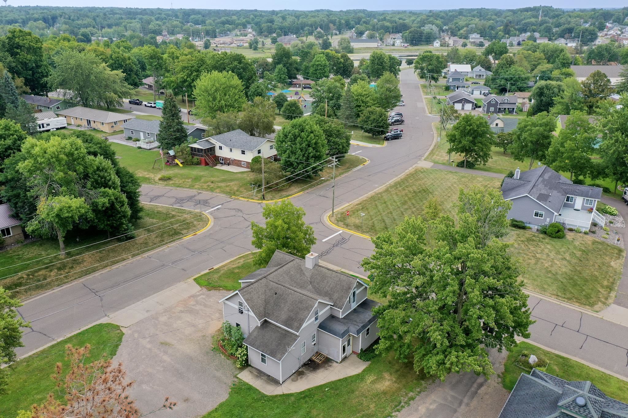 341 NATIONAL AVENUE, Medford, Wisconsin 54451, 2 Bedrooms Bedrooms, ,1 BathroomBathrooms,Multi-family,For Sale,341 NATIONAL AVENUE,22604081