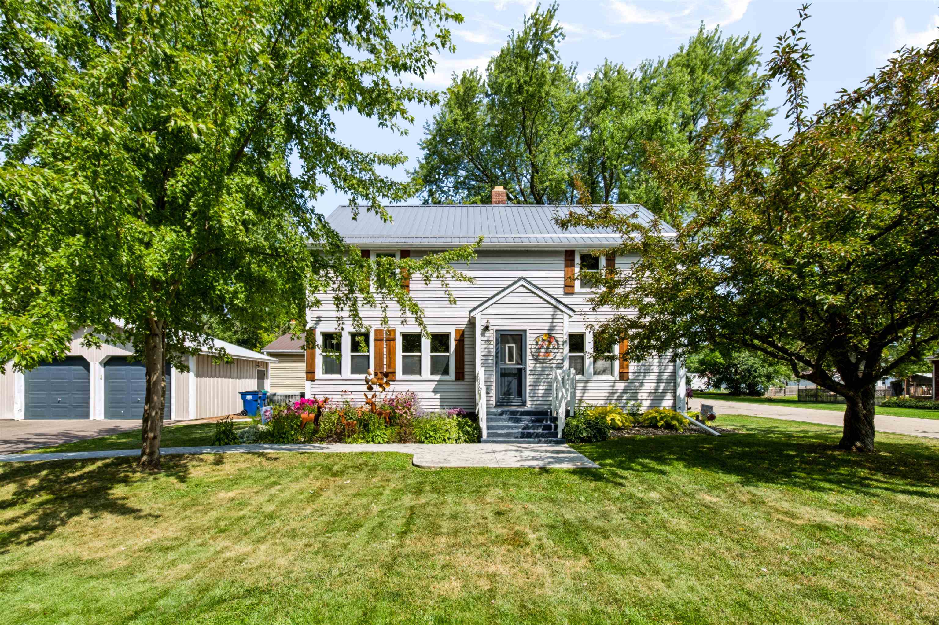 436 WAUSAU STREET, Birnamwood, Wisconsin 54414, 3 Bedrooms Bedrooms, ,1 BathroomBathrooms,Residential,For Sale,436 WAUSAU STREET,22604082