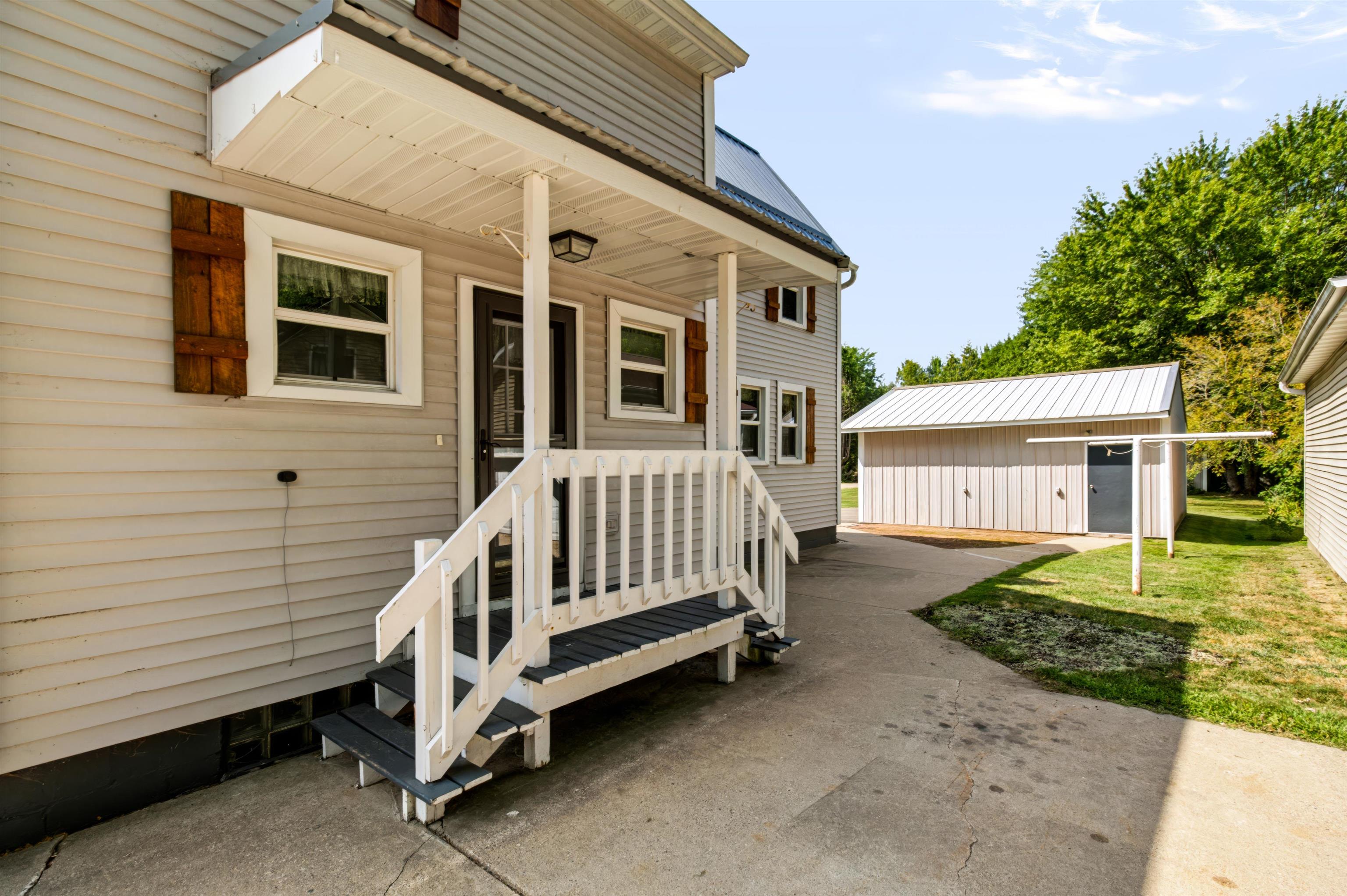 436 WAUSAU STREET, Birnamwood, Wisconsin 54414, 3 Bedrooms Bedrooms, ,1 BathroomBathrooms,Residential,For Sale,436 WAUSAU STREET,22604082