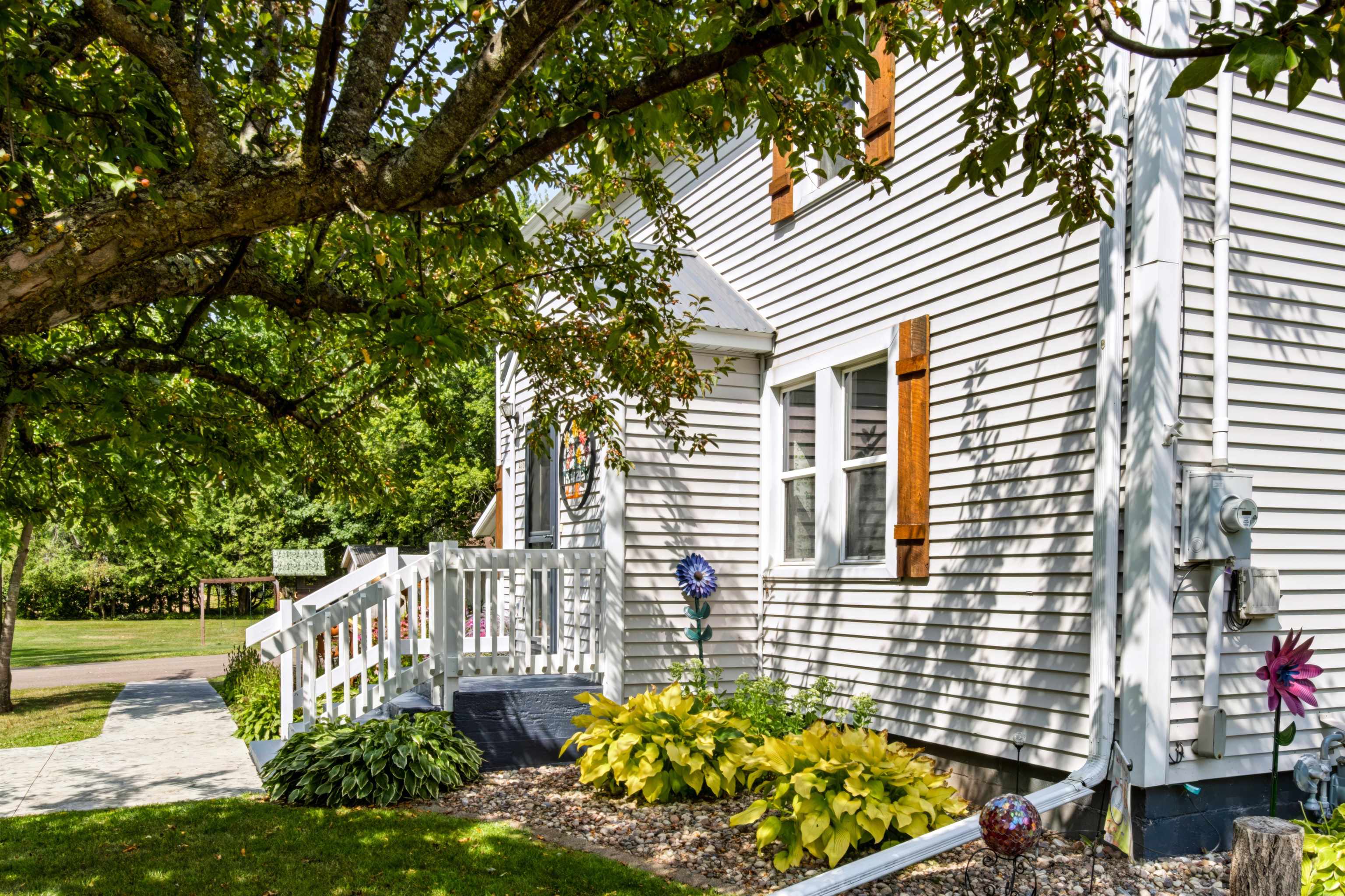 436 WAUSAU STREET, Birnamwood, Wisconsin 54414, 3 Bedrooms Bedrooms, ,1 BathroomBathrooms,Residential,For Sale,436 WAUSAU STREET,22604082