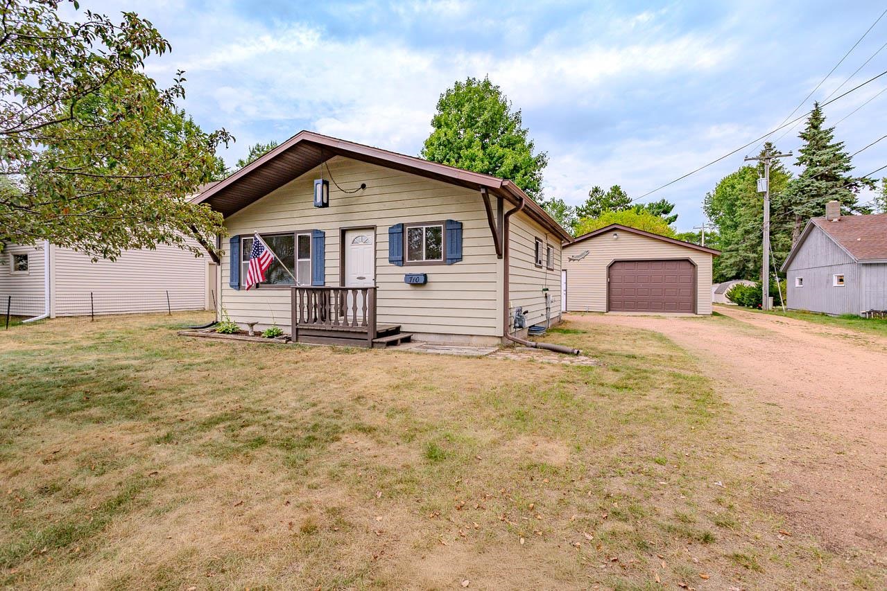 710 CHELLIS STREET, Wausau, Wisconsin 54401, 2 Bedrooms Bedrooms, ,2 BathroomsBathrooms,Residential,For Sale,710 CHELLIS STREET,22604085