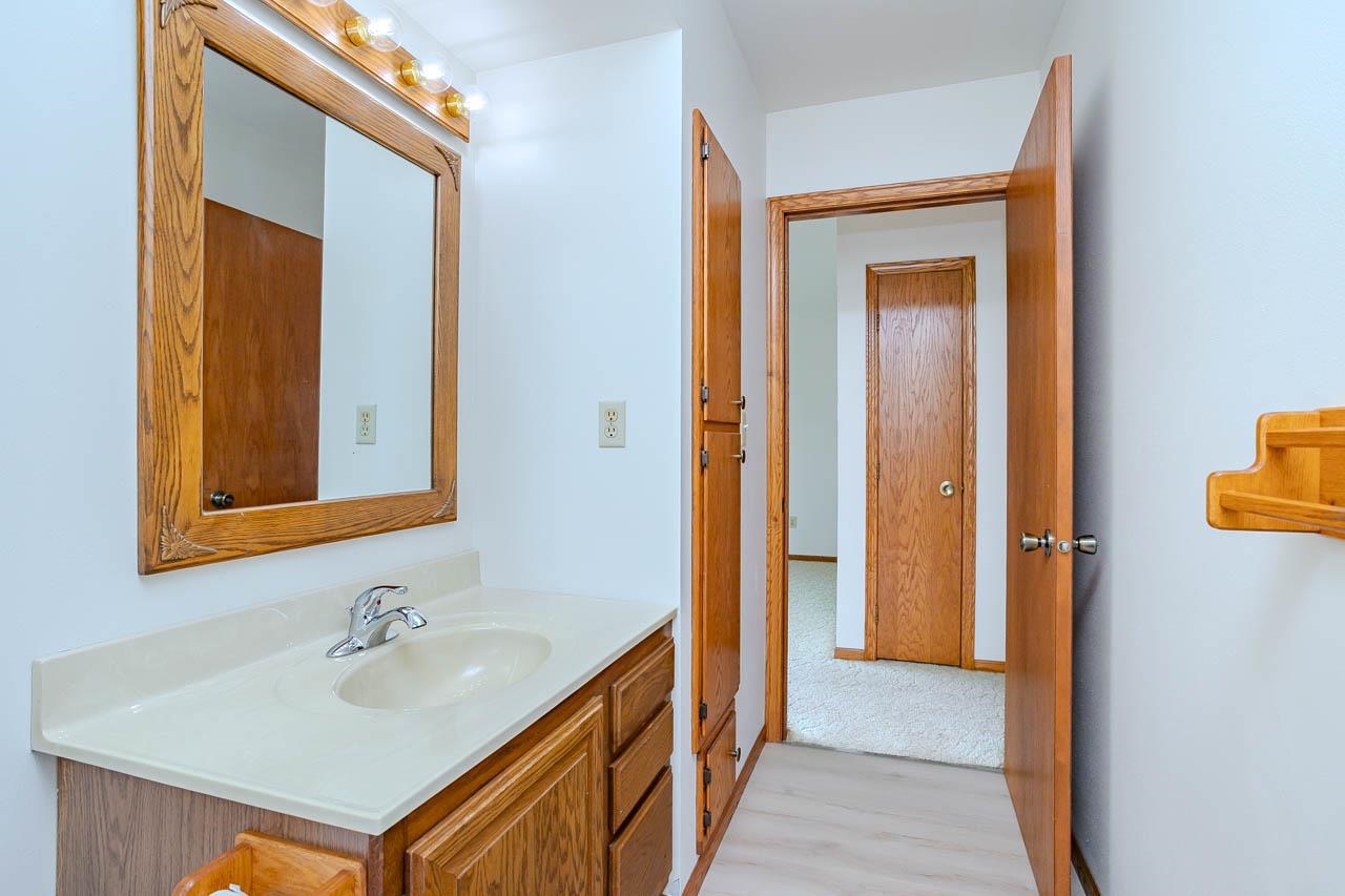 710 CHELLIS STREET, Wausau, Wisconsin 54401, 2 Bedrooms Bedrooms, ,2 BathroomsBathrooms,Residential,For Sale,710 CHELLIS STREET,22604085