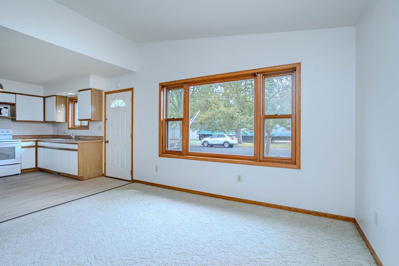 710 CHELLIS STREET, Wausau, Wisconsin 54401, 2 Bedrooms Bedrooms, ,2 BathroomsBathrooms,Residential,For Sale,710 CHELLIS STREET,22604085