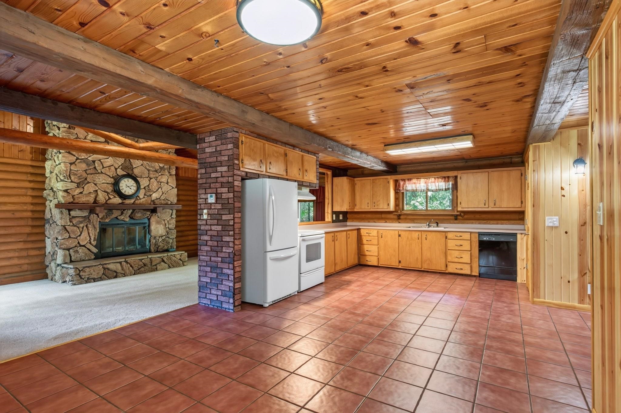 3183 SWANSON ROAD, Wisconsin Rapids, Wisconsin 54495, 3 Bedrooms Bedrooms, ,2 BathroomsBathrooms,Residential,For Sale,3183 SWANSON ROAD,22604086