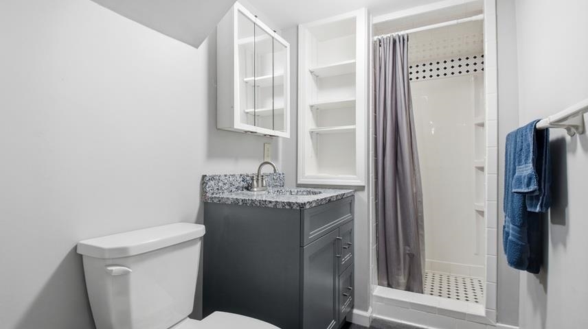 501 W 17TH STREET, Marshfield, Wisconsin 54449, 3 Bedrooms Bedrooms, ,2 BathroomsBathrooms,Residential,For Sale,501 W 17TH STREET,22604088