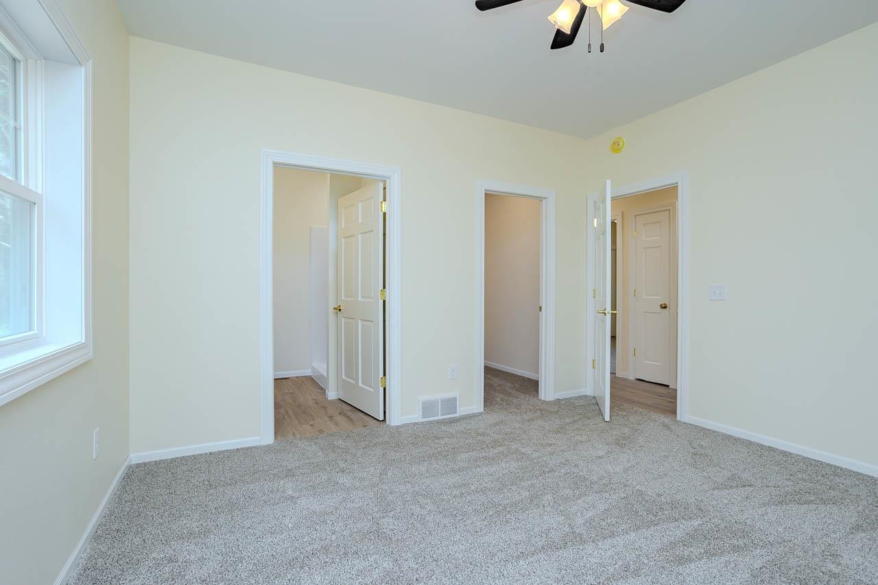 2805 BARCLAY WAY, Weston, Wisconsin 54476, 3 Bedrooms Bedrooms, ,2 BathroomsBathrooms,Residential,For Sale,2805 BARCLAY WAY,22604089