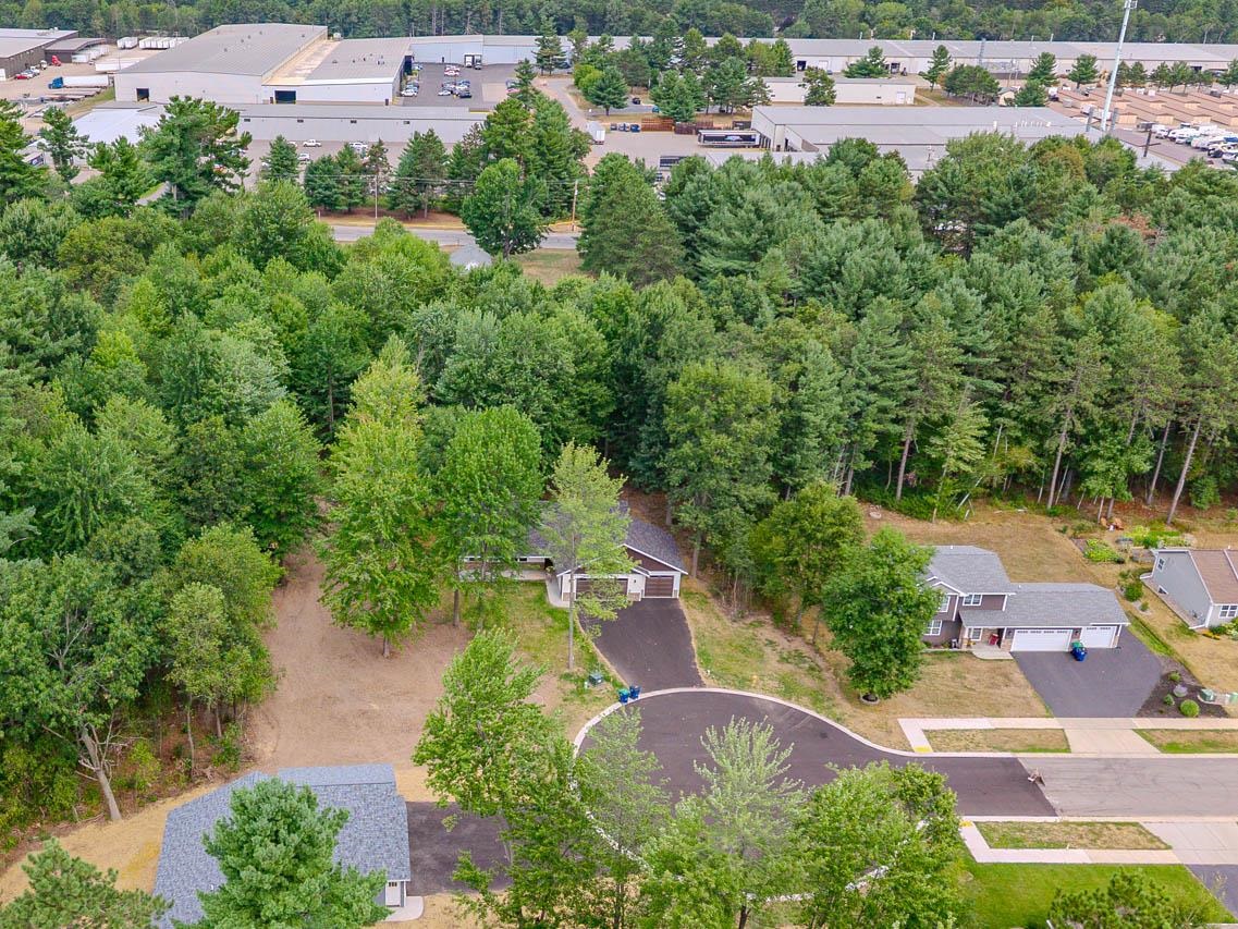 2805 BARCLAY WAY, Weston, Wisconsin 54476, 3 Bedrooms Bedrooms, ,2 BathroomsBathrooms,Residential,For Sale,2805 BARCLAY WAY,22604089