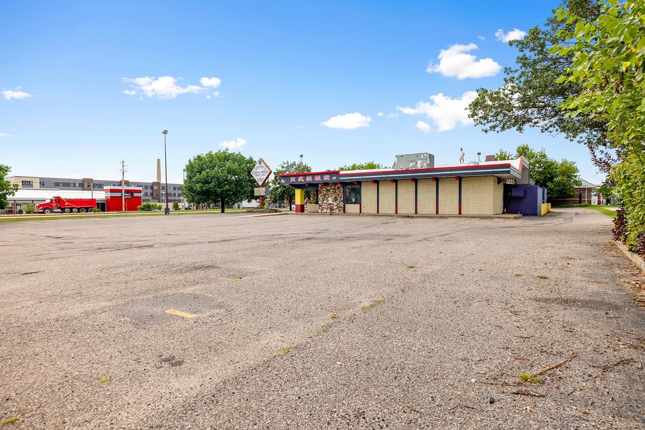 1617 ACADEMY AVENUE, Stevens Point, Wisconsin 54481, ,Commercial/industrial,For Rent,1617 ACADEMY AVENUE,22604091
