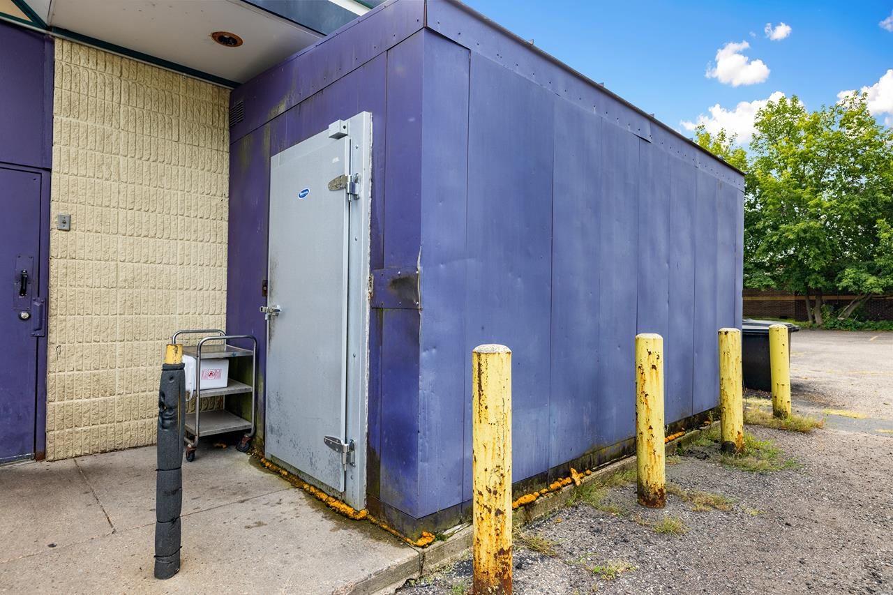 1617 ACADEMY AVENUE, Stevens Point, Wisconsin 54481, ,Commercial/industrial,For Rent,1617 ACADEMY AVENUE,22604091