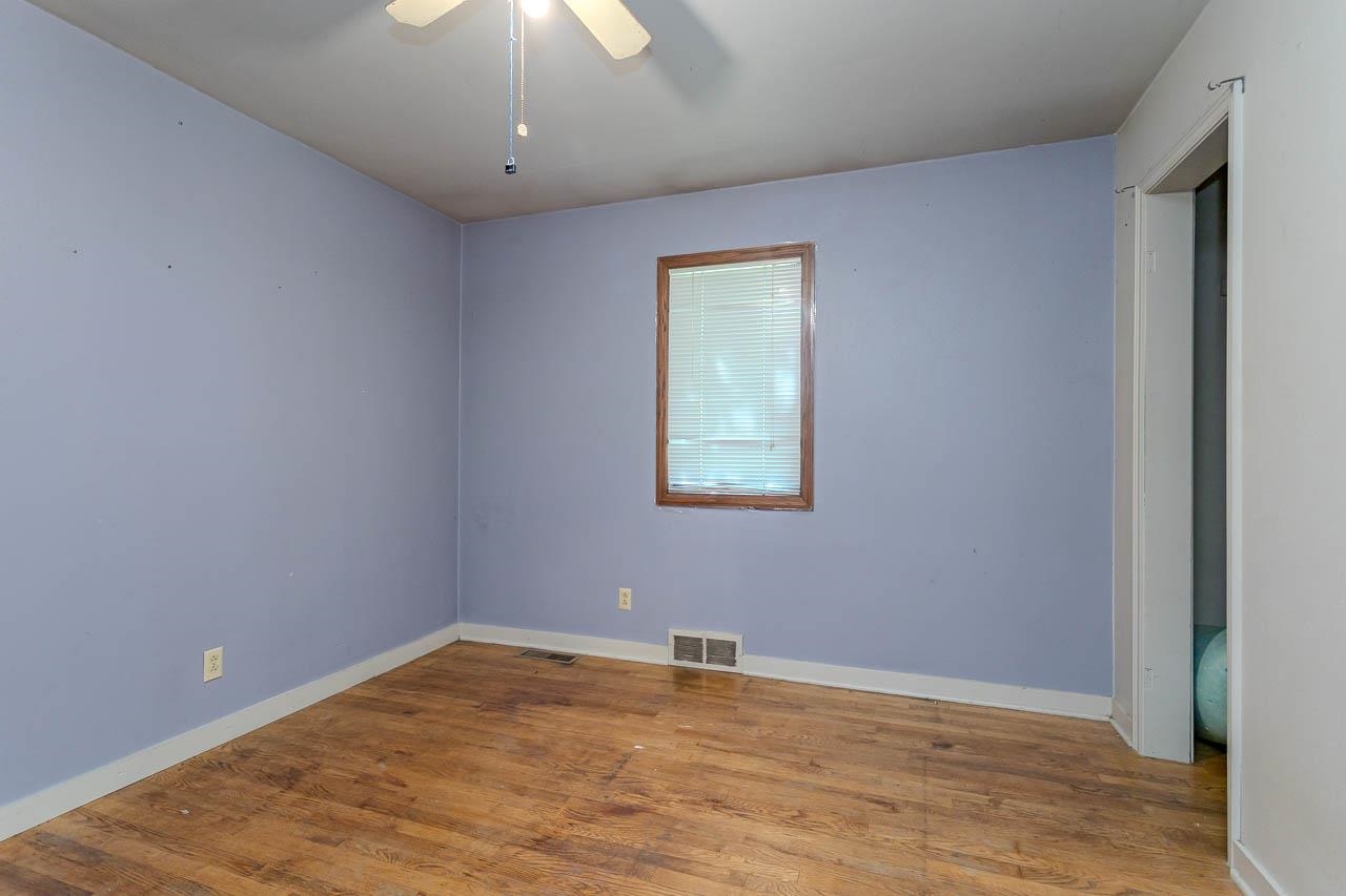 205 YAWKEY AVENUE, Rothschild, Wisconsin 54474, 3 Bedrooms Bedrooms, ,2 BathroomsBathrooms,Residential,For Sale,205 YAWKEY AVENUE,22604092