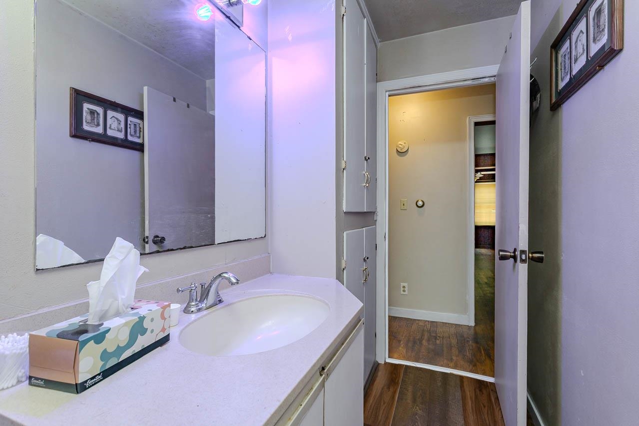205 YAWKEY AVENUE, Rothschild, Wisconsin 54474, 3 Bedrooms Bedrooms, ,2 BathroomsBathrooms,Residential,For Sale,205 YAWKEY AVENUE,22604092