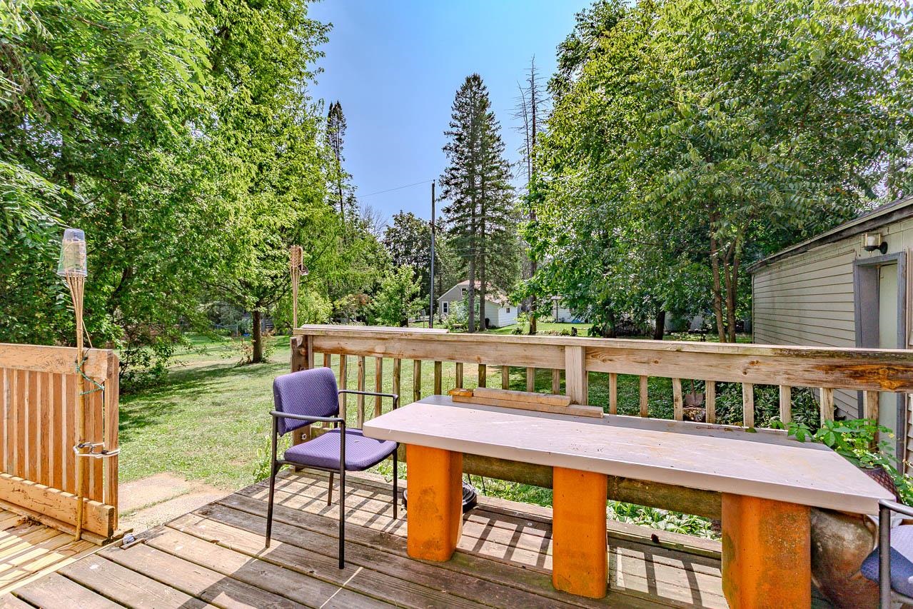 205 YAWKEY AVENUE, Rothschild, Wisconsin 54474, 3 Bedrooms Bedrooms, ,2 BathroomsBathrooms,Residential,For Sale,205 YAWKEY AVENUE,22604092
