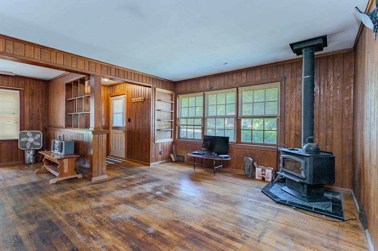 205 YAWKEY AVENUE, Rothschild, Wisconsin 54474, 3 Bedrooms Bedrooms, ,2 BathroomsBathrooms,Residential,For Sale,205 YAWKEY AVENUE,22604092