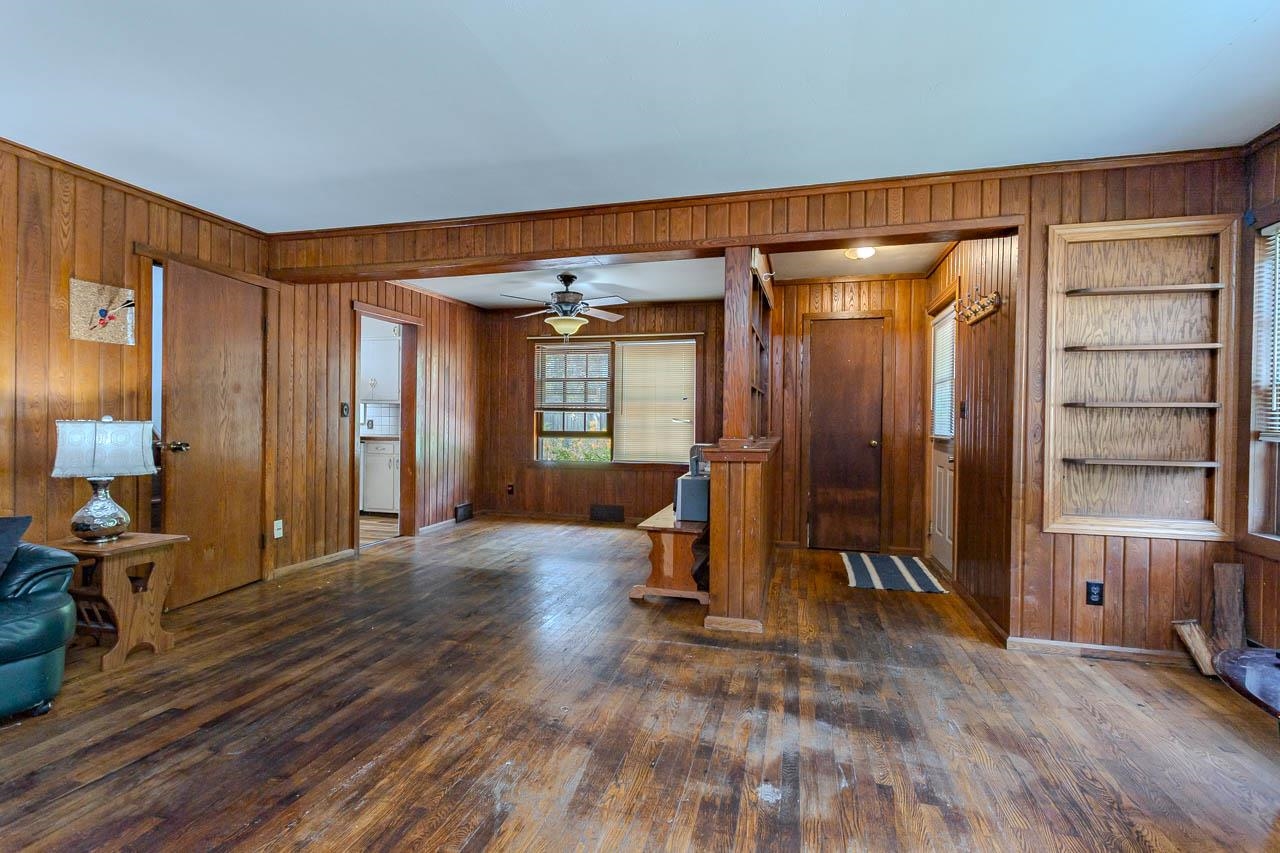 205 YAWKEY AVENUE, Rothschild, Wisconsin 54474, 3 Bedrooms Bedrooms, ,2 BathroomsBathrooms,Residential,For Sale,205 YAWKEY AVENUE,22604092