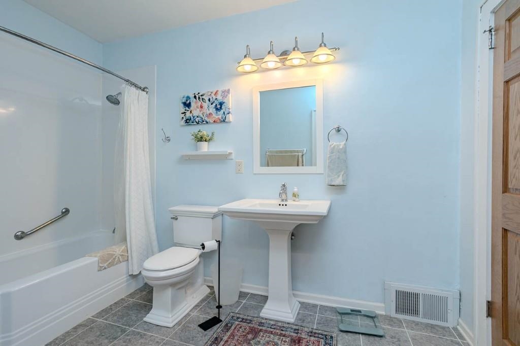 822 MARYLAND AVENUE, Schofield, Wisconsin 54476, 2 Bedrooms Bedrooms, ,1 BathroomBathrooms,Residential,For Sale,822 MARYLAND AVENUE,22604098