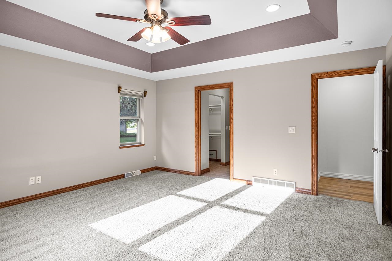 2242 MEADOW DRIVE, Kronenwetter, Wisconsin 54455, 4 Bedrooms Bedrooms, ,3 BathroomsBathrooms,Residential,For Sale,2242 MEADOW DRIVE,22604099