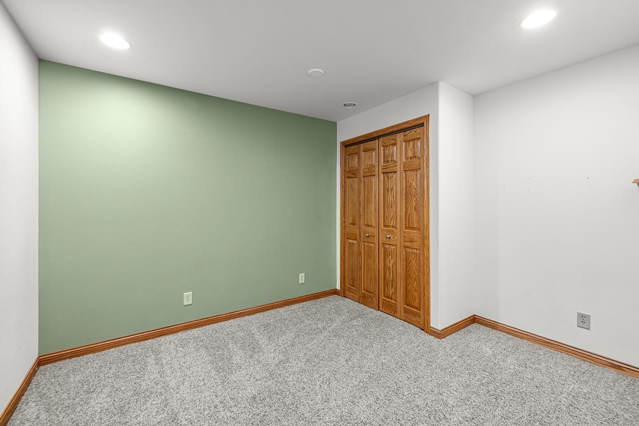 2242 MEADOW DRIVE, Kronenwetter, Wisconsin 54455, 4 Bedrooms Bedrooms, ,3 BathroomsBathrooms,Residential,For Sale,2242 MEADOW DRIVE,22604099