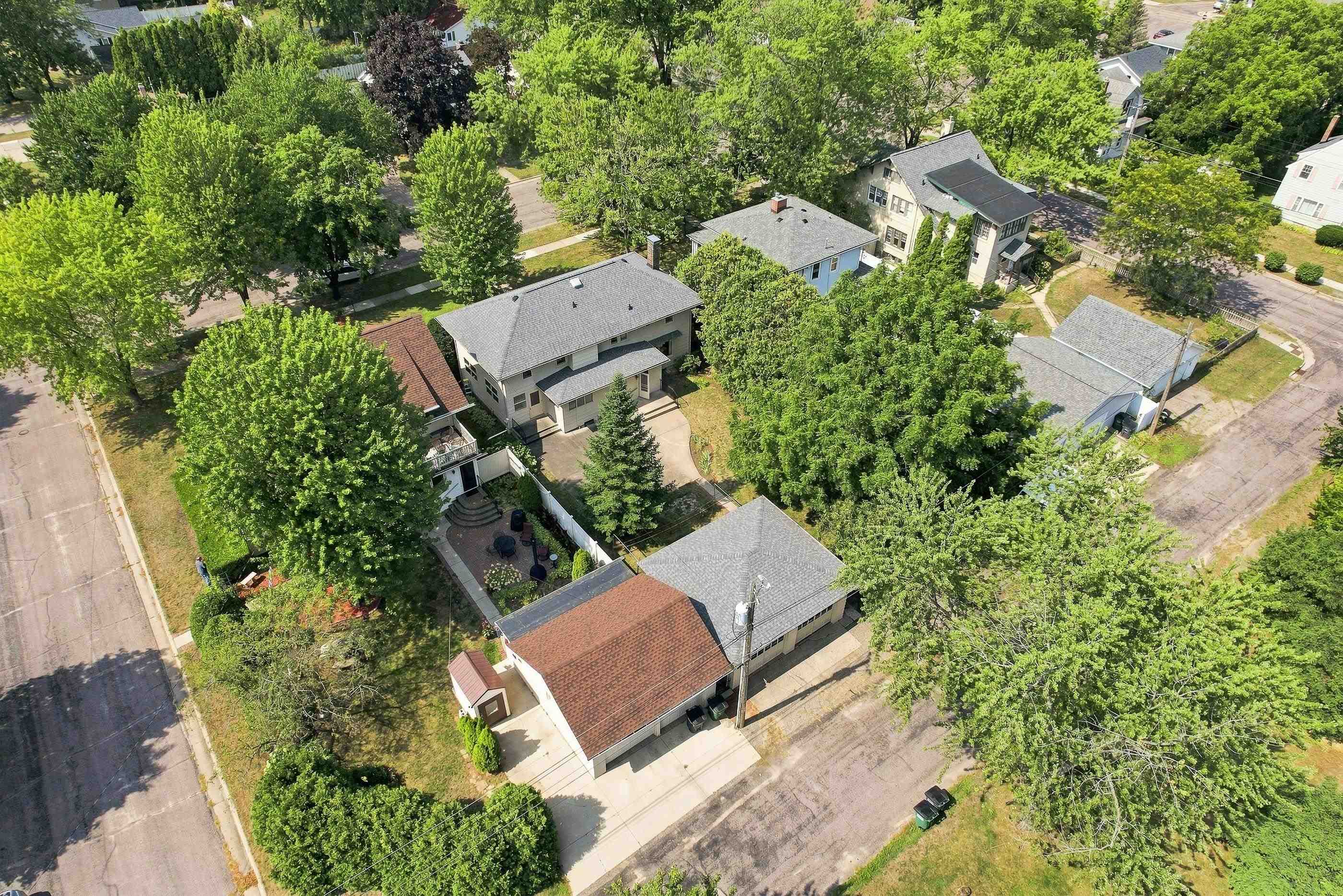 431 WITTER STREET, Wisconsin Rapids, Wisconsin 54494, 4 Bedrooms Bedrooms, ,1 BathroomBathrooms,Residential,For Sale,431 WITTER STREET,22604100