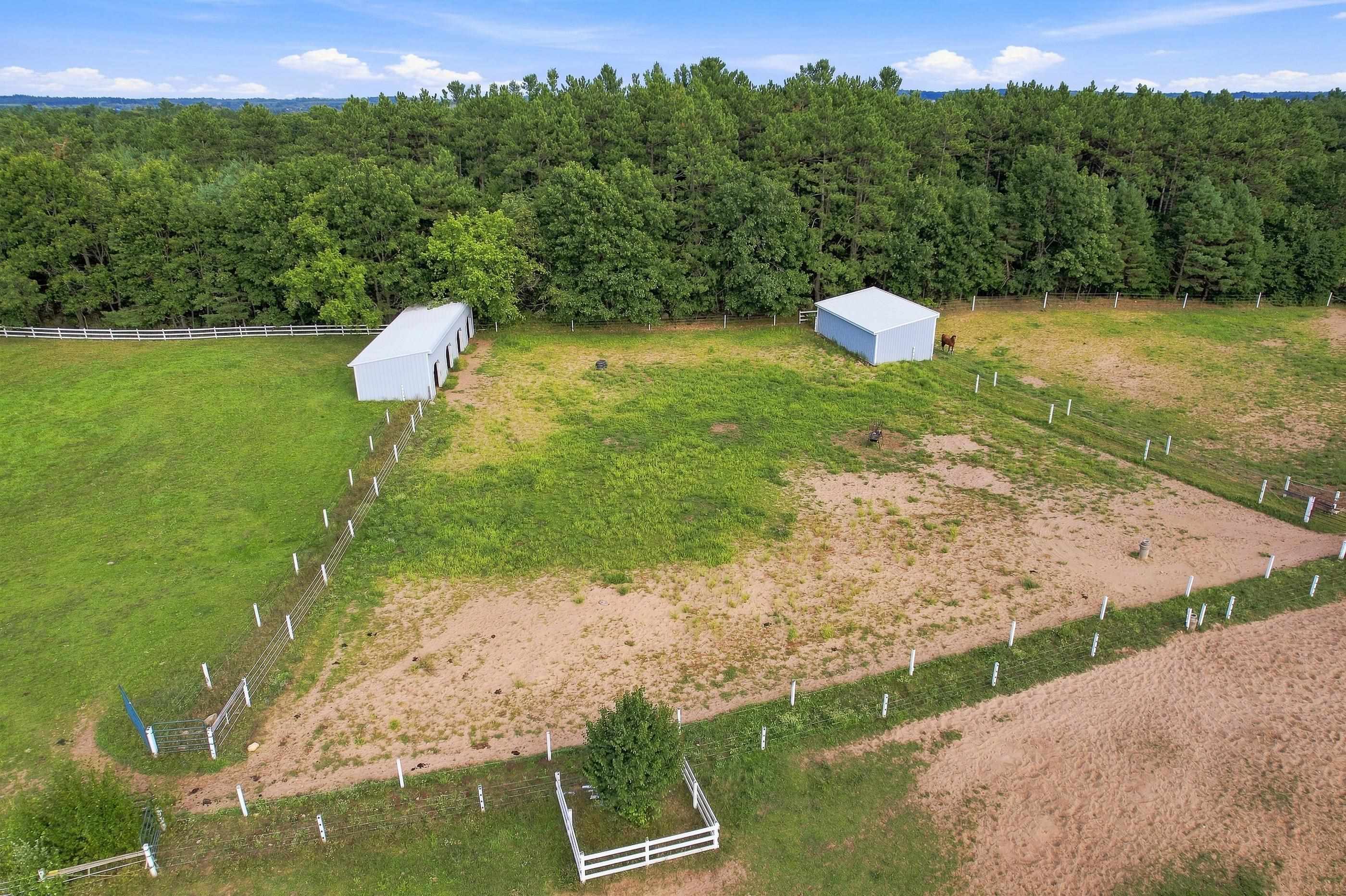 6900 RED FOX TRAIL, Stevens Point, Wisconsin 54482, 3 Bedrooms Bedrooms, ,3 BathroomsBathrooms,Residential,For Sale,6900 RED FOX TRAIL,22604101