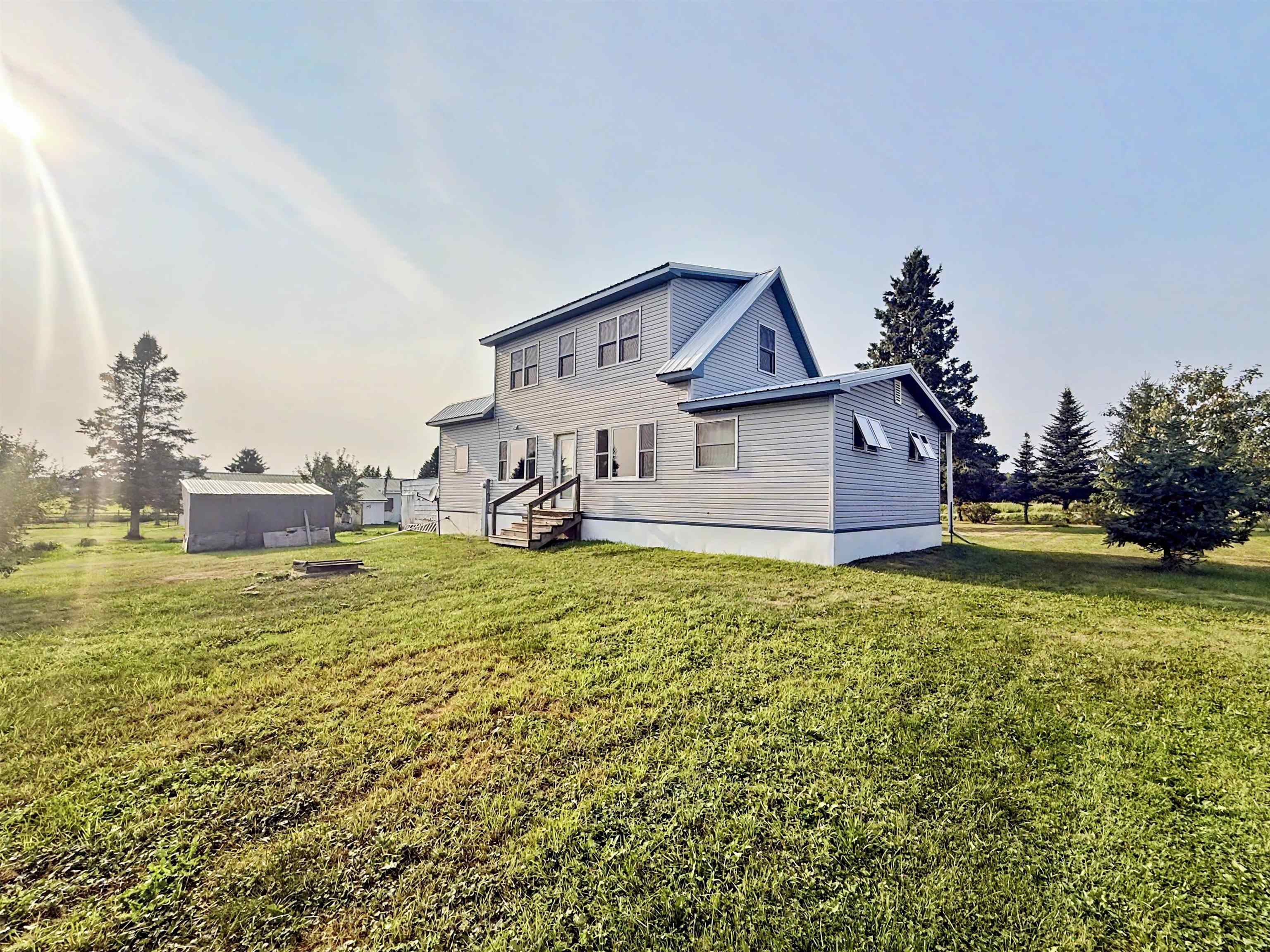 W107 1ST AVENUE, Gleason, Wisconsin 54435, 3 Bedrooms Bedrooms, ,2 BathroomsBathrooms,Residential,For Sale,W107 1ST AVENUE,22604115