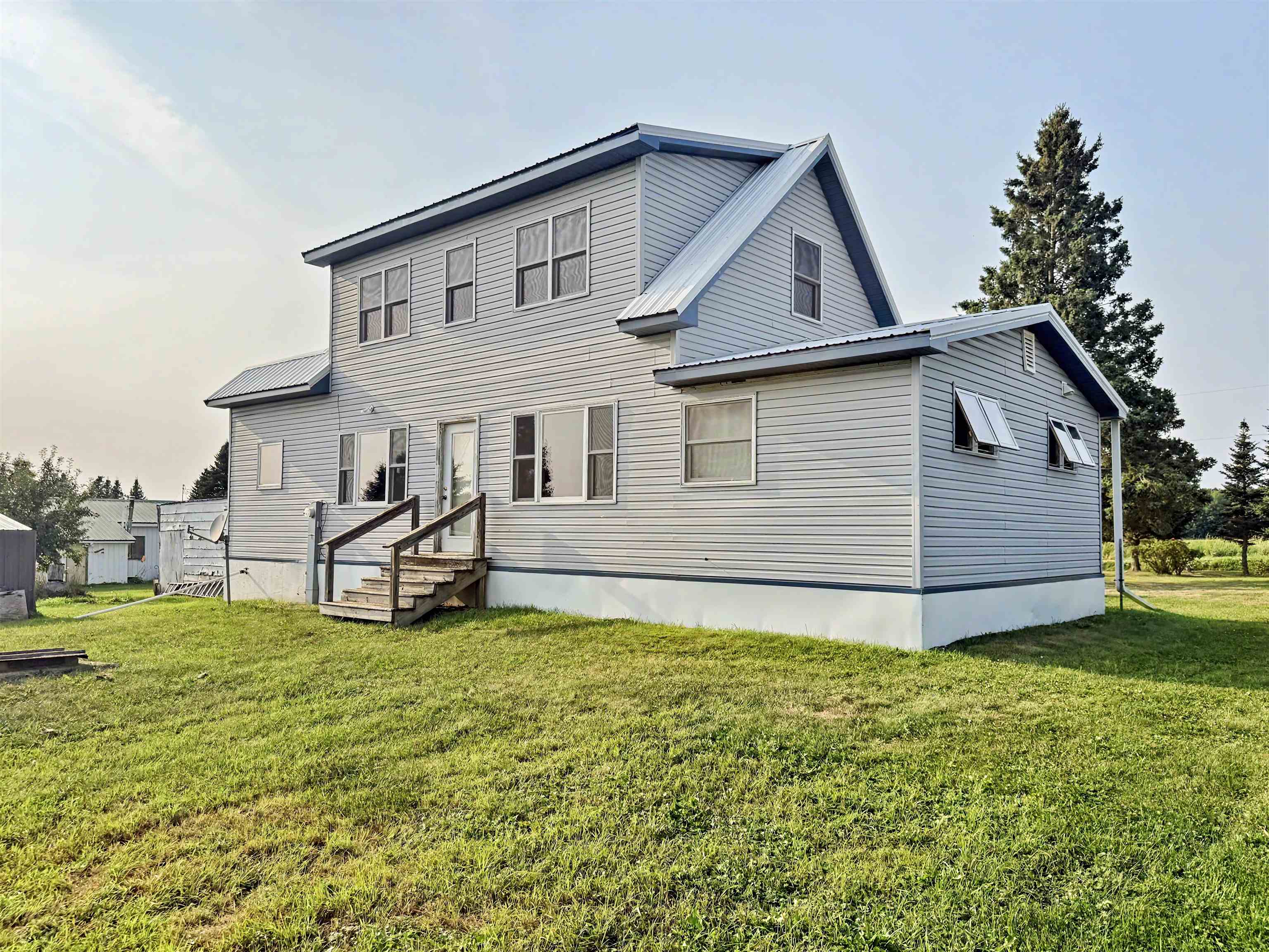 W107 1ST AVENUE, Gleason, Wisconsin 54435, 3 Bedrooms Bedrooms, ,2 BathroomsBathrooms,Residential,For Sale,W107 1ST AVENUE,22604115