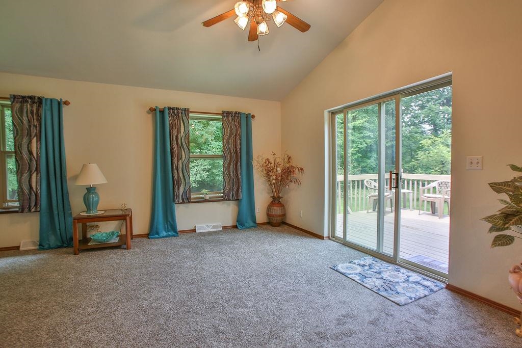 1073 OAK ROAD, Kronenwetter, Wisconsin 54455, 3 Bedrooms Bedrooms, ,2 BathroomsBathrooms,Residential,For Sale,1073 OAK ROAD,22604116