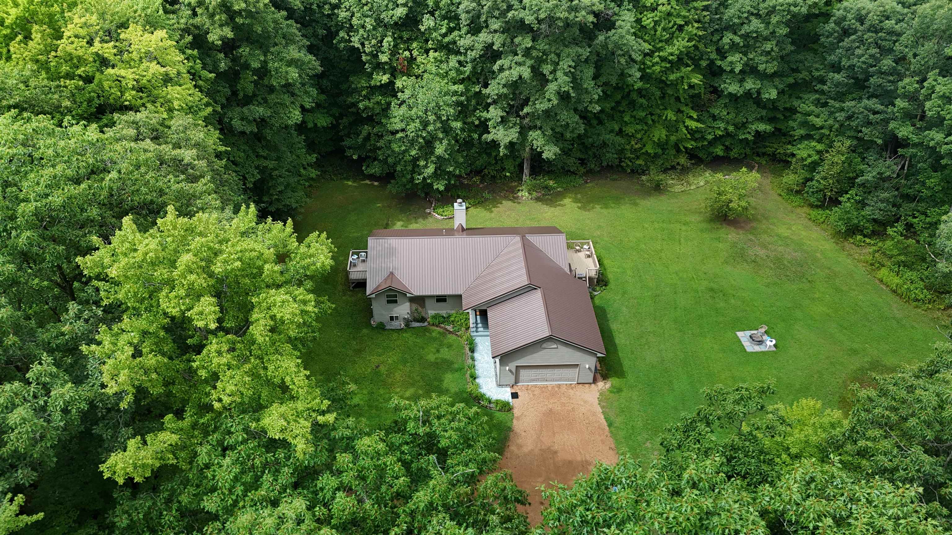 1073 OAK ROAD, Kronenwetter, Wisconsin 54455, 3 Bedrooms Bedrooms, ,2 BathroomsBathrooms,Residential,For Sale,1073 OAK ROAD,22604116