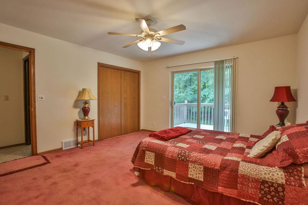 1073 OAK ROAD, Kronenwetter, Wisconsin 54455, 3 Bedrooms Bedrooms, ,2 BathroomsBathrooms,Residential,For Sale,1073 OAK ROAD,22604116