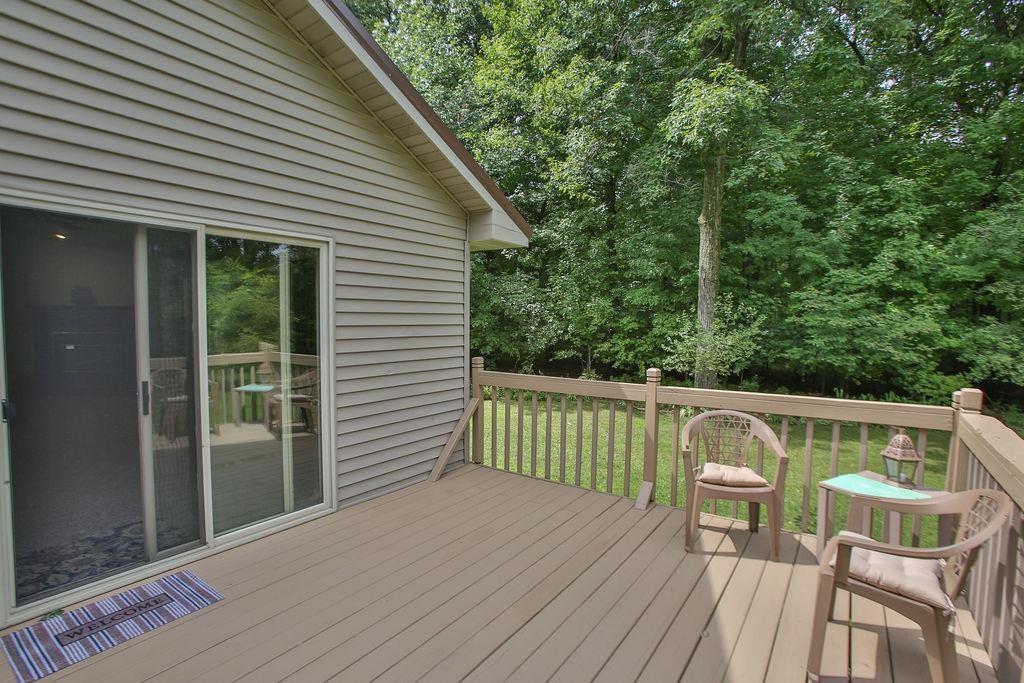 1073 OAK ROAD, Kronenwetter, Wisconsin 54455, 3 Bedrooms Bedrooms, ,2 BathroomsBathrooms,Residential,For Sale,1073 OAK ROAD,22604116
