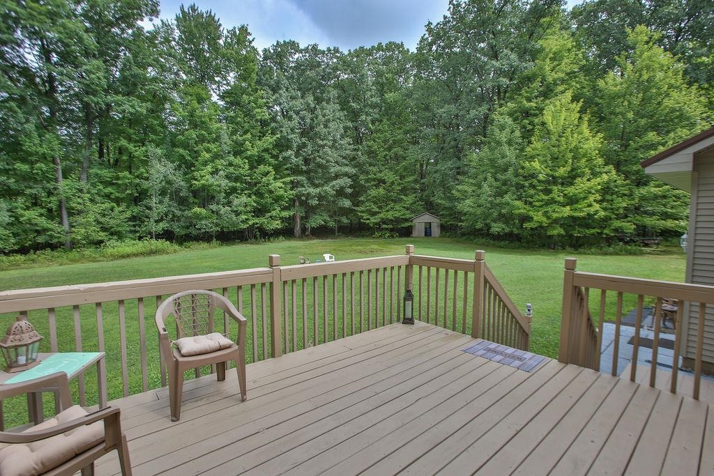 1073 OAK ROAD, Kronenwetter, Wisconsin 54455, 3 Bedrooms Bedrooms, ,2 BathroomsBathrooms,Residential,For Sale,1073 OAK ROAD,22604116