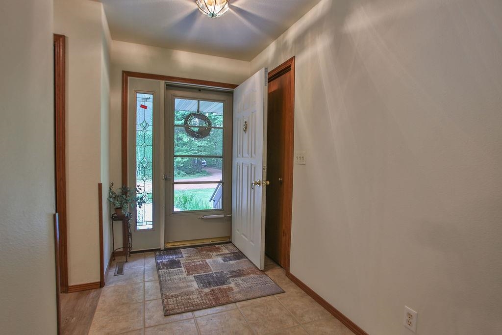 1073 OAK ROAD, Kronenwetter, Wisconsin 54455, 3 Bedrooms Bedrooms, ,2 BathroomsBathrooms,Residential,For Sale,1073 OAK ROAD,22604116