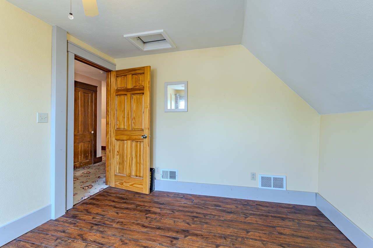 400 N GENESEE STREET, Merrill, Wisconsin 54487, 3 Bedrooms Bedrooms, ,2 BathroomsBathrooms,Residential,For Sale,400 N GENESEE STREET,22604119