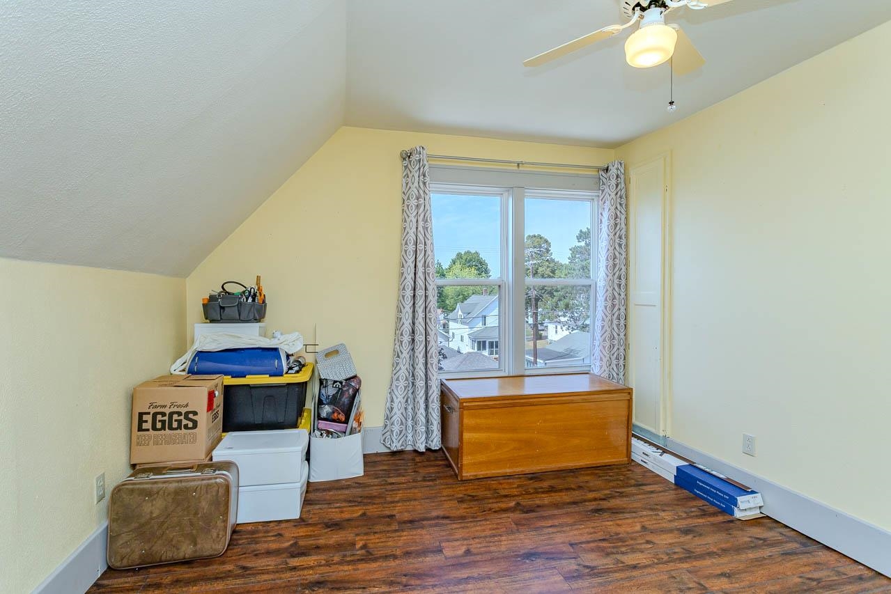 400 N GENESEE STREET, Merrill, Wisconsin 54487, 3 Bedrooms Bedrooms, ,2 BathroomsBathrooms,Residential,For Sale,400 N GENESEE STREET,22604119