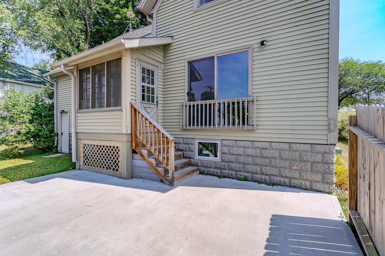 400 N GENESEE STREET, Merrill, Wisconsin 54487, 3 Bedrooms Bedrooms, ,2 BathroomsBathrooms,Residential,For Sale,400 N GENESEE STREET,22604119