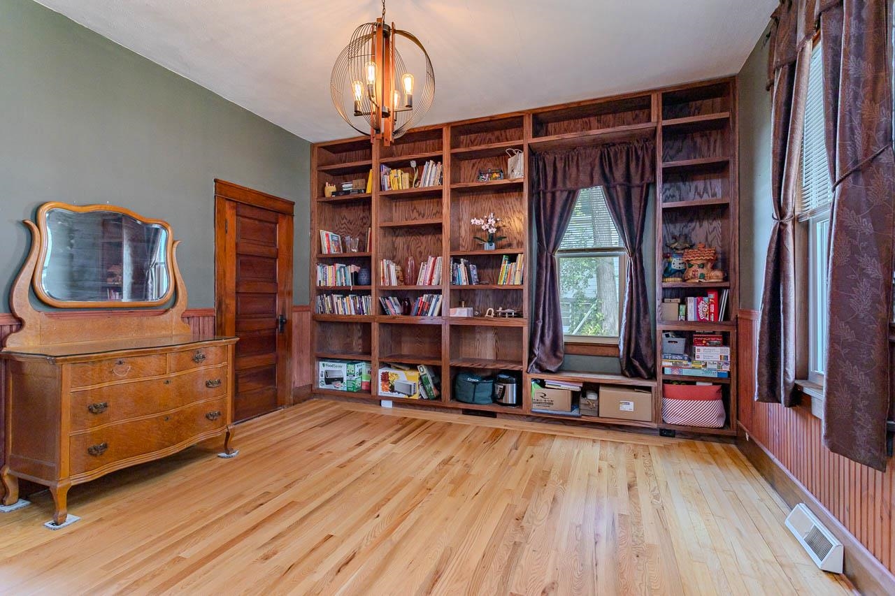 400 N GENESEE STREET, Merrill, Wisconsin 54487, 3 Bedrooms Bedrooms, ,2 BathroomsBathrooms,Residential,For Sale,400 N GENESEE STREET,22604119
