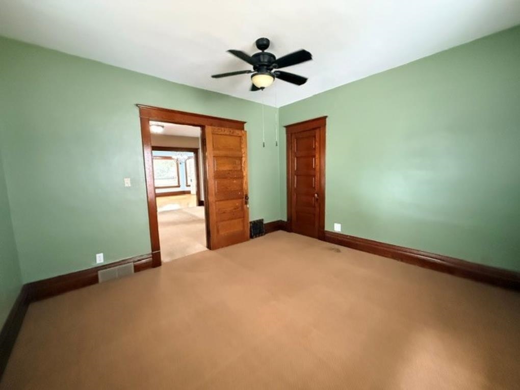 640 S 4TH AVENUE, Wausau, Wisconsin 54401, 5 Bedrooms Bedrooms, ,3 BathroomsBathrooms,Residential,For Sale,640 S 4TH AVENUE,22604121