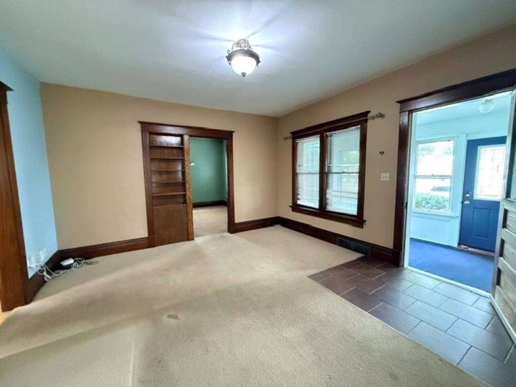 640 S 4TH AVENUE, Wausau, Wisconsin 54401, 5 Bedrooms Bedrooms, ,3 BathroomsBathrooms,Residential,For Sale,640 S 4TH AVENUE,22604121