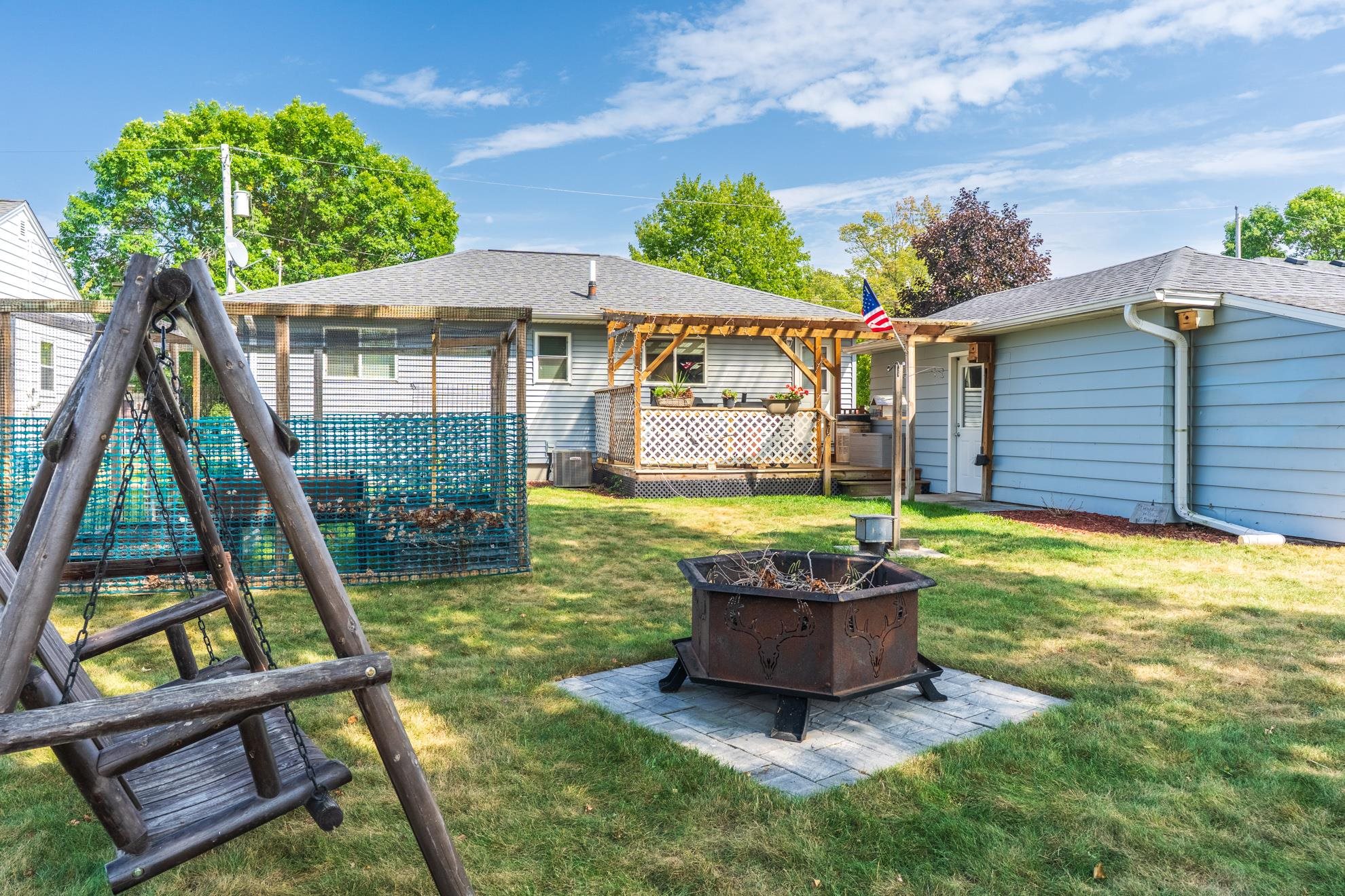 1520 PEARSON STREET, Wausau, Wisconsin 54401, 2 Bedrooms Bedrooms, ,2 BathroomsBathrooms,Residential,For Sale,1520 PEARSON STREET,22604123