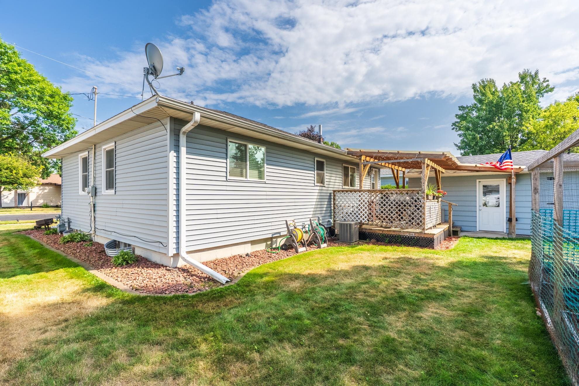 1520 PEARSON STREET, Wausau, Wisconsin 54401, 2 Bedrooms Bedrooms, ,2 BathroomsBathrooms,Residential,For Sale,1520 PEARSON STREET,22604123