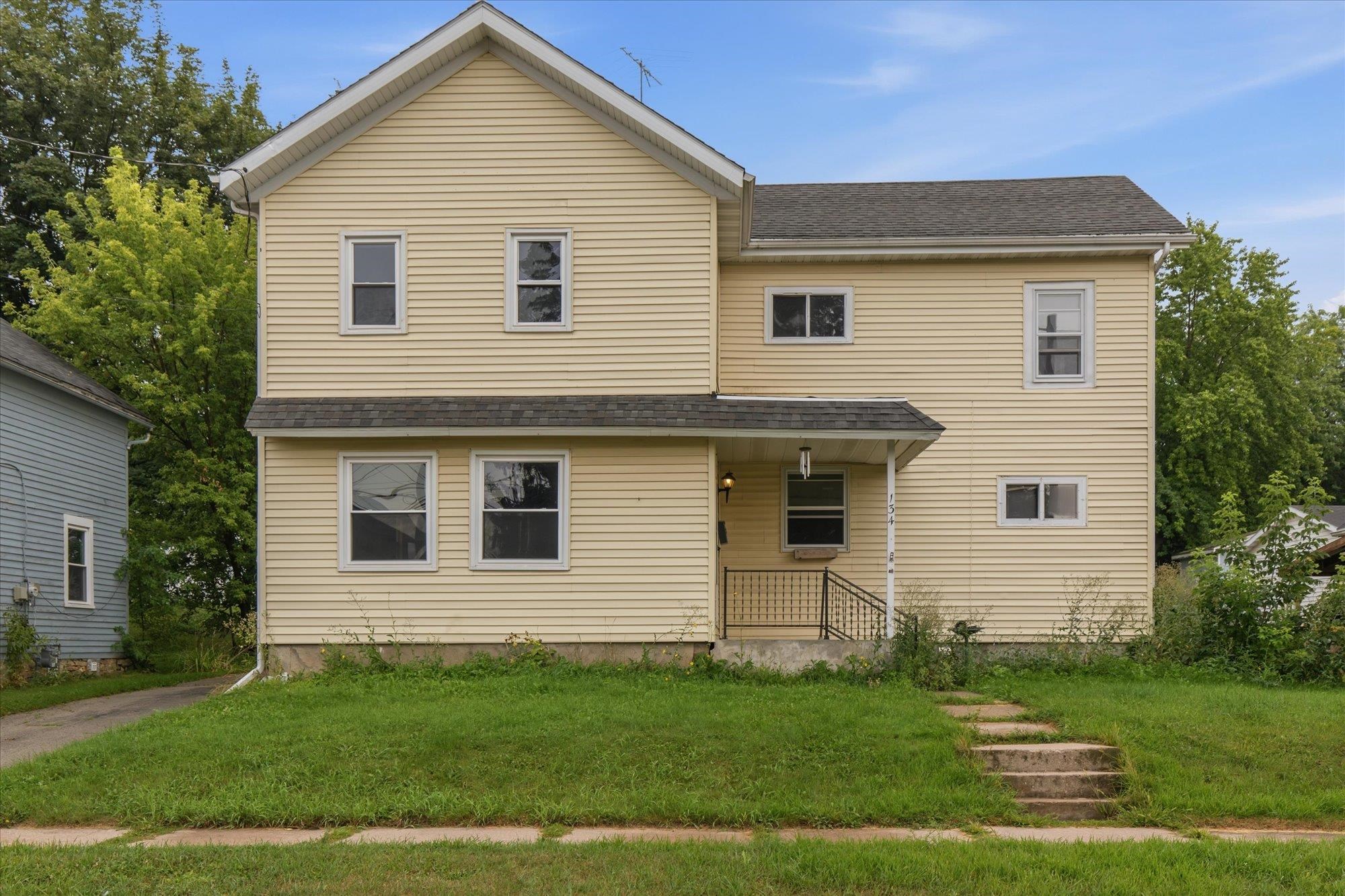 134 W FACTORY STREET, SEYMOUR, Wisconsin 54165, 4 Bedrooms Bedrooms, ,1 BathroomBathrooms,Residential,For Sale,134 W FACTORY STREET,22604124
