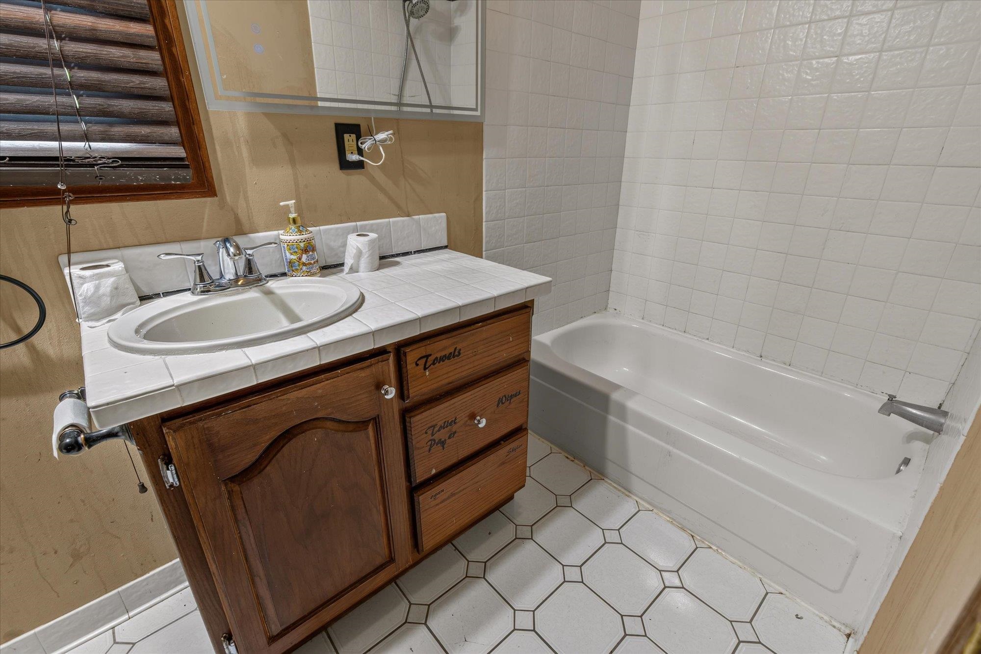 134 W FACTORY STREET, SEYMOUR, Wisconsin 54165, 4 Bedrooms Bedrooms, ,1 BathroomBathrooms,Residential,For Sale,134 W FACTORY STREET,22604124