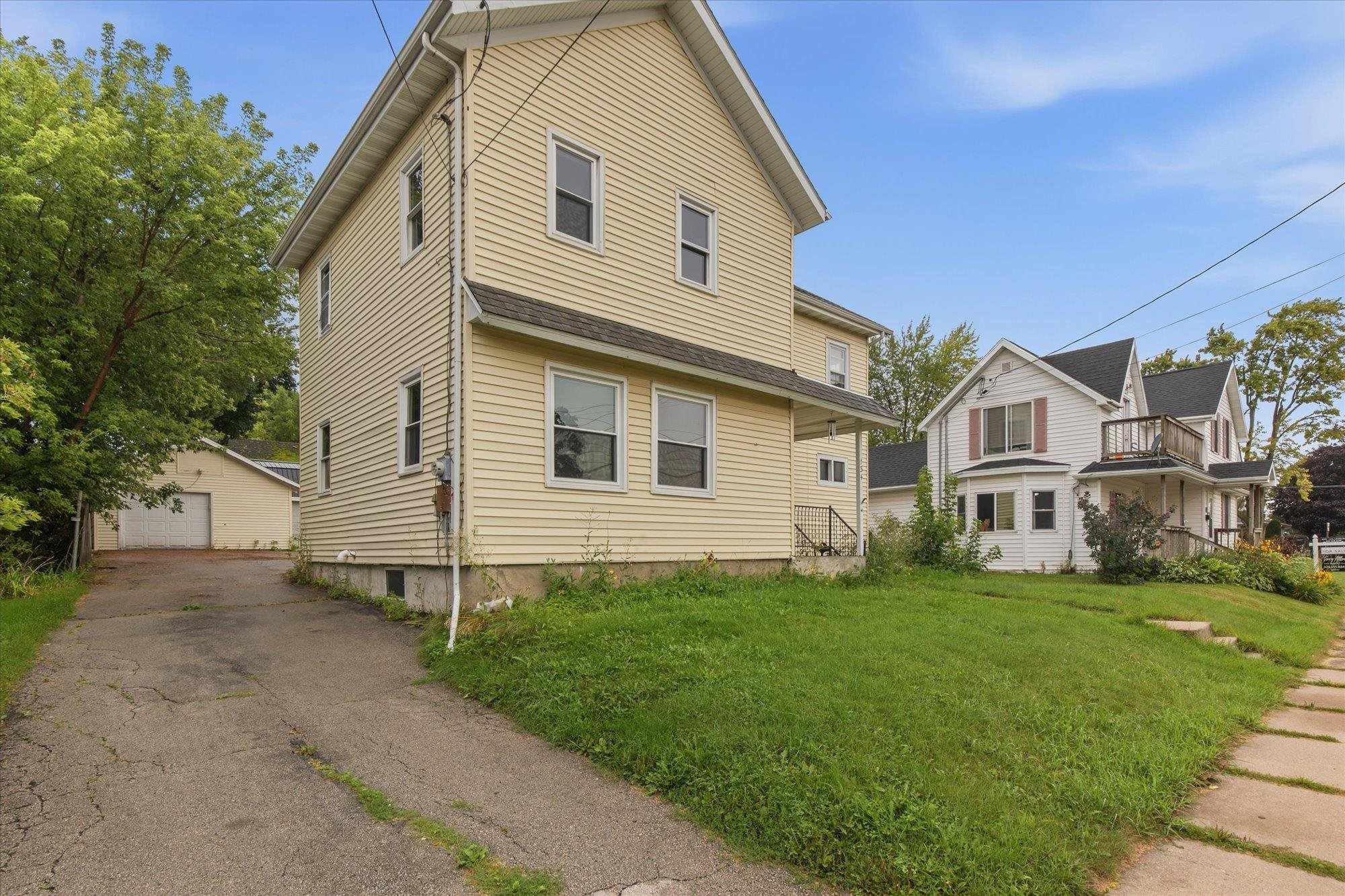134 W FACTORY STREET, SEYMOUR, Wisconsin 54165, 4 Bedrooms Bedrooms, ,1 BathroomBathrooms,Residential,For Sale,134 W FACTORY STREET,22604124