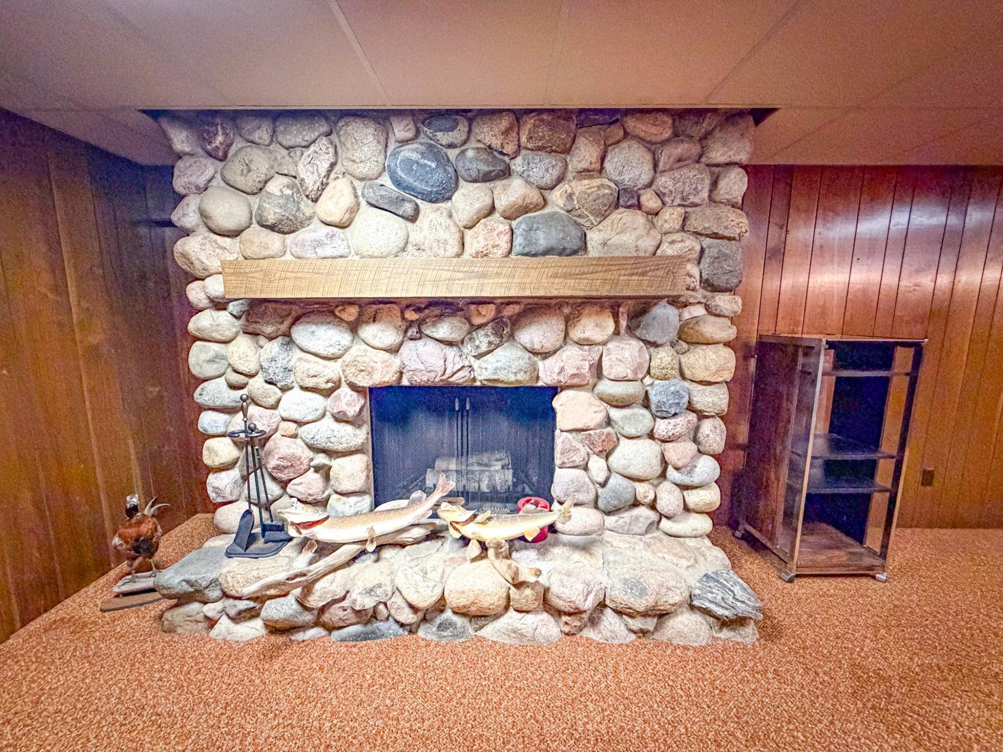 N16553 LAKESHORE DRIVE, Butternut, Wisconsin 54514, 4 Bedrooms Bedrooms, ,2 BathroomsBathrooms,Residential,For Sale,N16553 LAKESHORE DRIVE,22604125