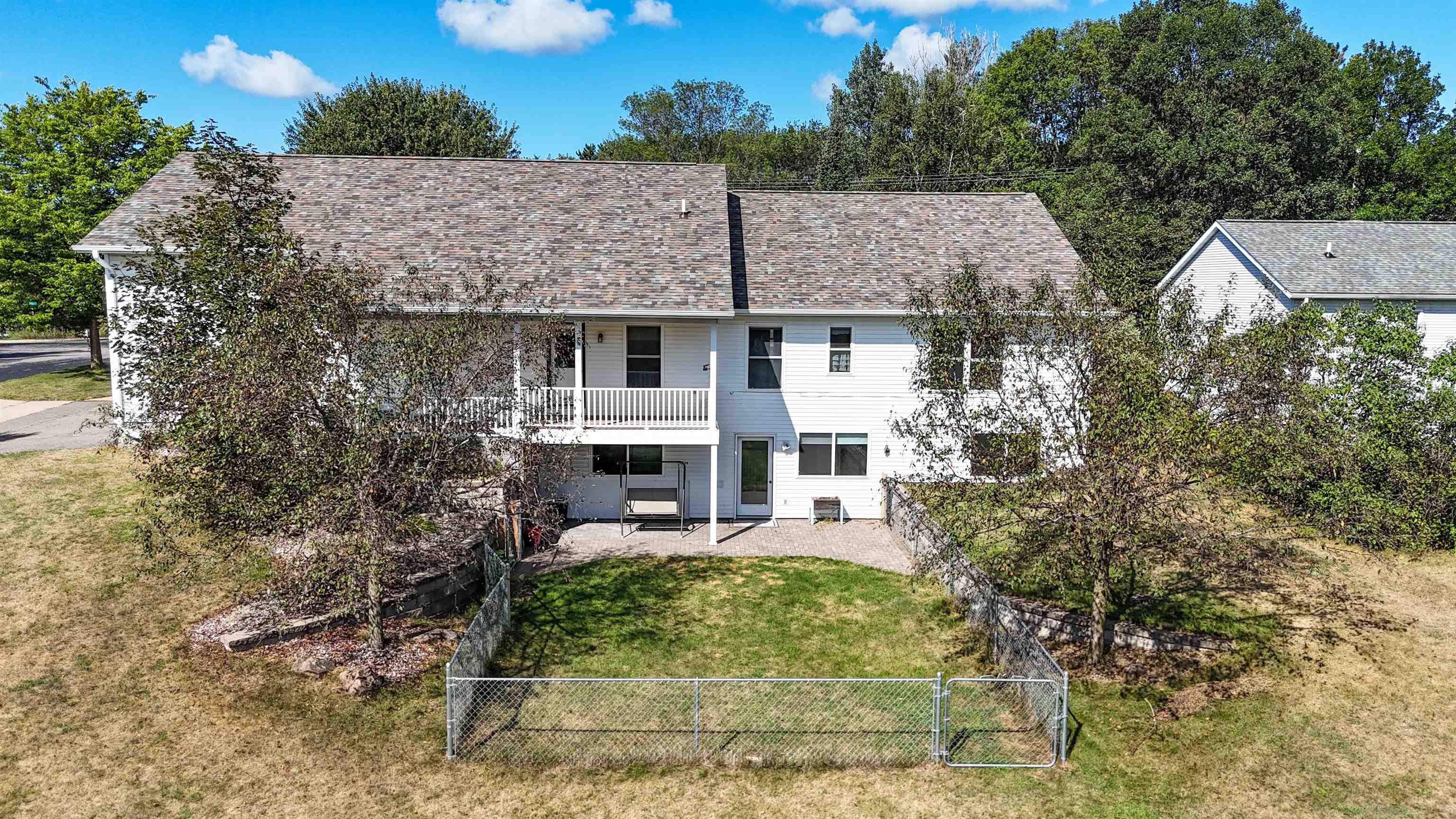 327 S 56TH AVENUE, Wausau, Wisconsin 54401, 5 Bedrooms Bedrooms, ,2 BathroomsBathrooms,Residential,For Sale,327 S 56TH AVENUE,22604130