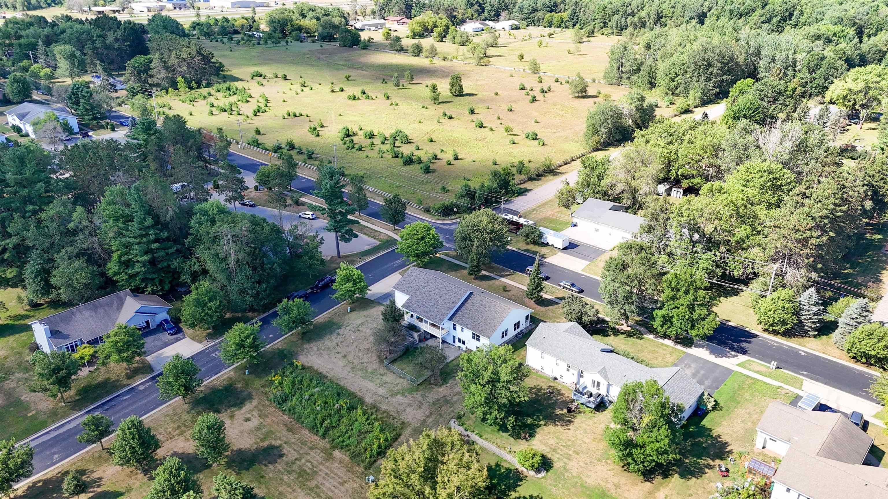 327 S 56TH AVENUE, Wausau, Wisconsin 54401, 5 Bedrooms Bedrooms, ,2 BathroomsBathrooms,Residential,For Sale,327 S 56TH AVENUE,22604130