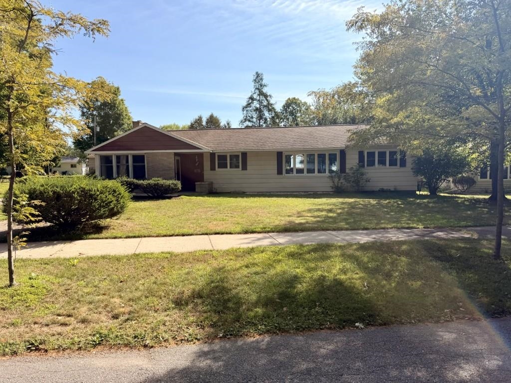 127 PARK BOULEVARD, Wausau, Wisconsin 54401, 3 Bedrooms Bedrooms, ,1 BathroomBathrooms,Residential,For Sale,127 PARK BOULEVARD,22604135