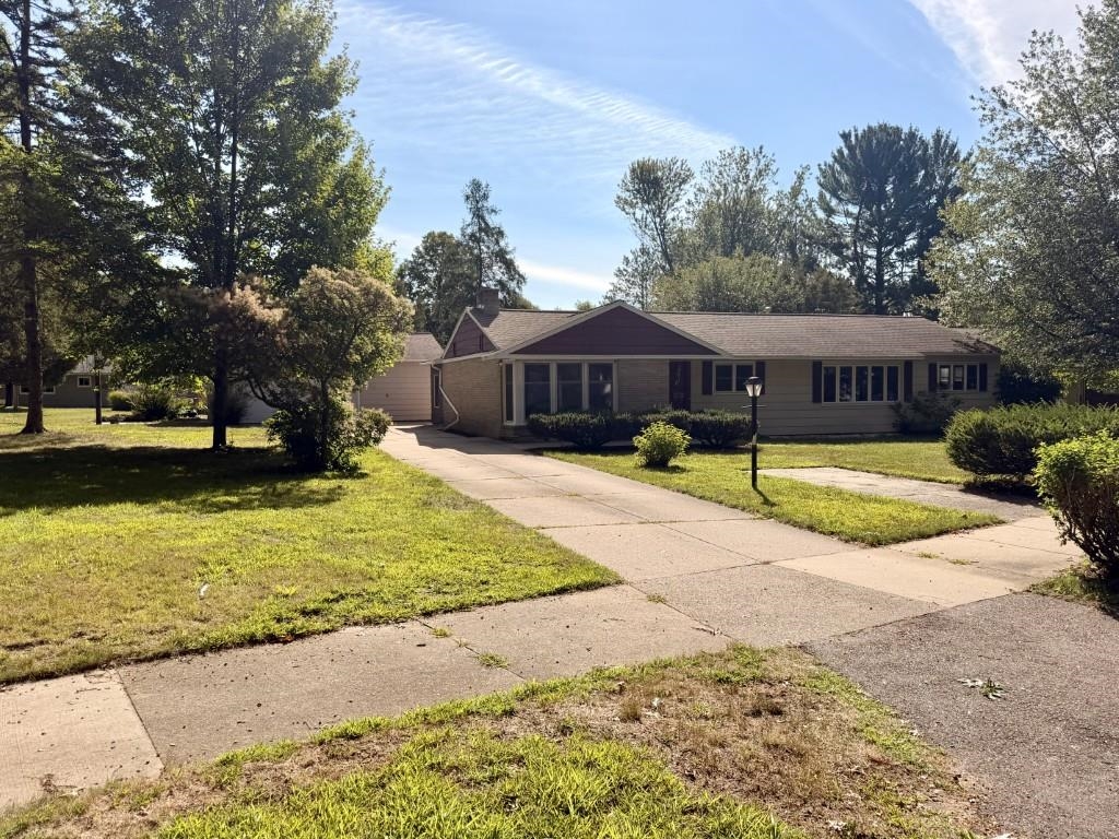 127 PARK BOULEVARD, Wausau, Wisconsin 54401, 3 Bedrooms Bedrooms, ,1 BathroomBathrooms,Residential,For Sale,127 PARK BOULEVARD,22604135